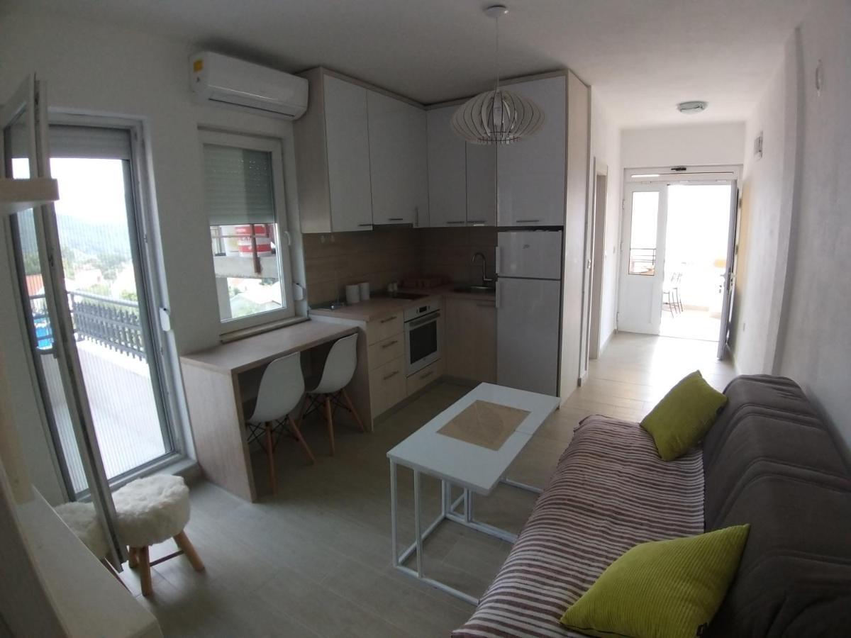 Apartman Dajoda 1 Bijela Zewnętrze zdjęcie